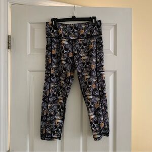 Constantly Varied Gear Womens Skull Pattern Leggings - Black and Gold